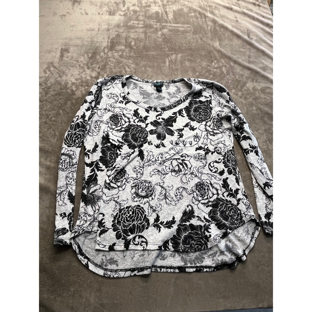 Rue+ Womens 2X Gray Black Floral Damask Long Sleeve Scoop‎ Neck High Low Top
